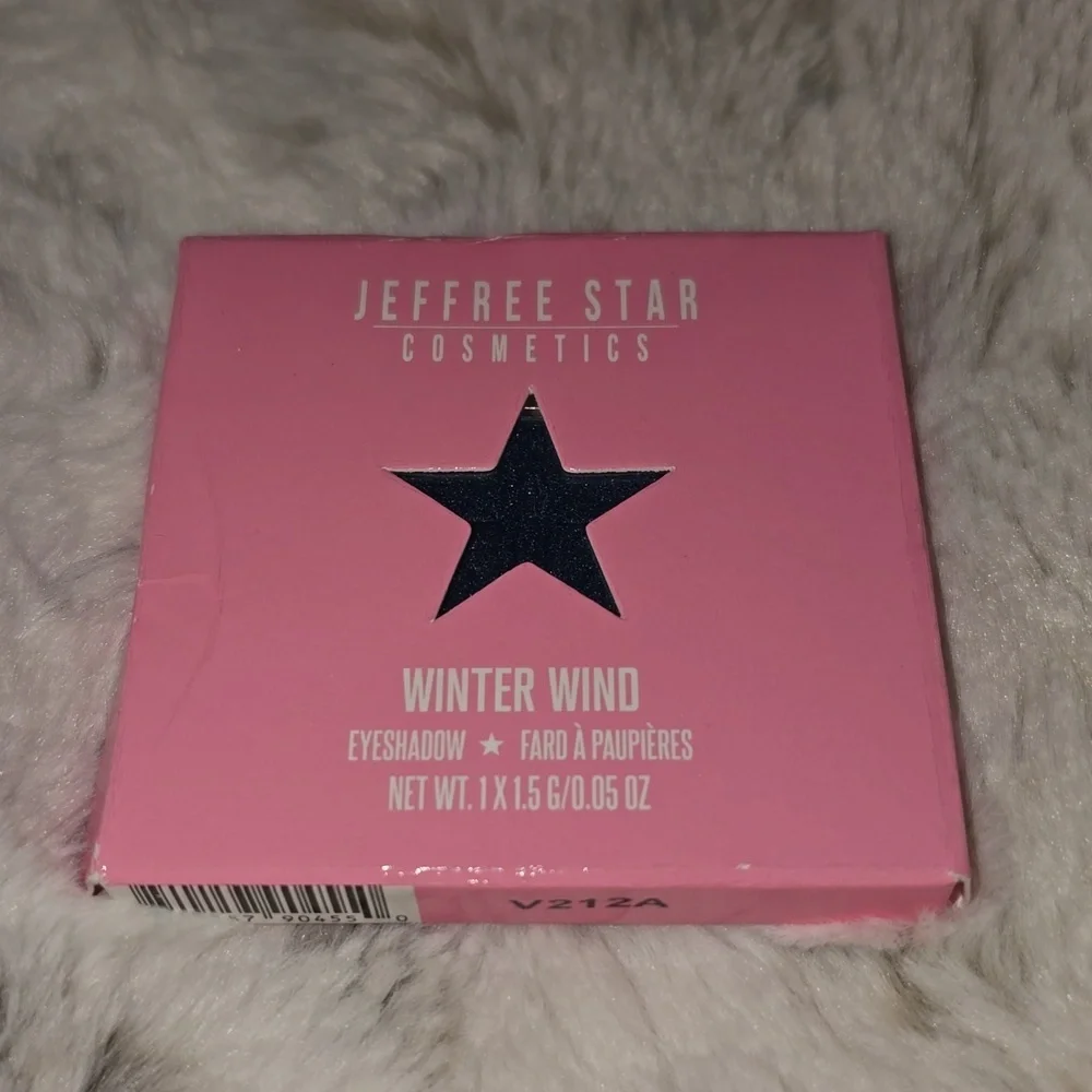 Jeffree Star Cosmetics Winter Wind Eyeshadow (Deep Metallic Ocean Blue) NWT